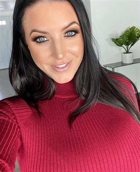  Angela White's Accolades and Achievements 