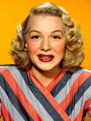 A Glimpse into Betty Hutton's Height: Does Size Matter in Hollywood?
