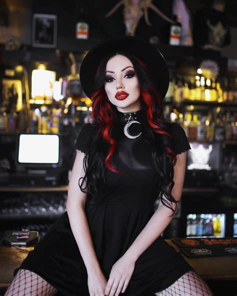 A Look at Dani Divine's Unique Style and Influence on the Gothic Subculture