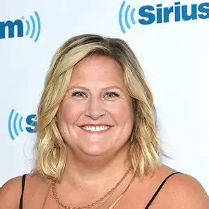 About Bridget Everett: Age, Height, Figure, and Net Worth