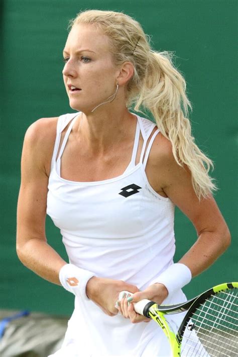 Age and Height of Urszula Radwanska