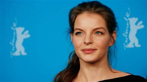 Age is Just a Number: Yvonne Catterfeld's Age and Career Milestones