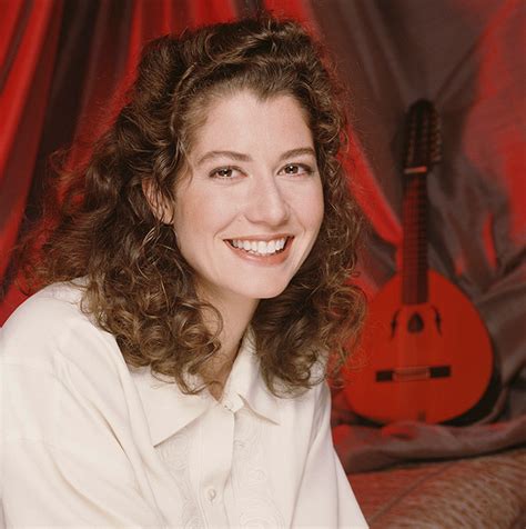 Amy Grant: An Iconic Presence in the Music Industry
