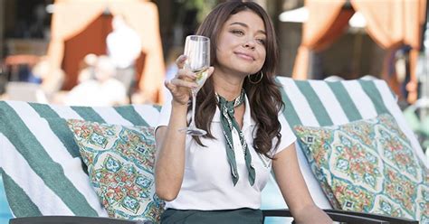 Award-Winning Performances: Sarah Hyland's Path to Stardom