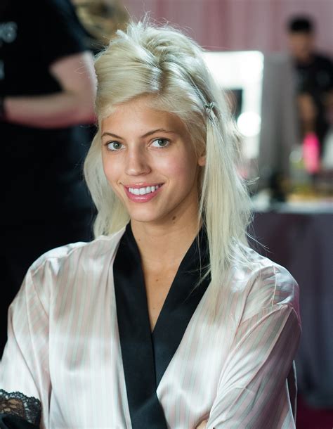 Beauty and Brains: Discovering Devon Windsor's Educational Journey and Intellectual Passions