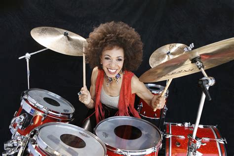 Beyond the Drums - Cindy Blackman Santana's Artistic Expression and Physique