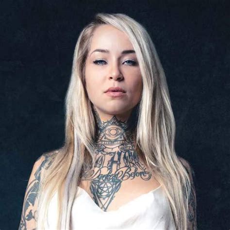 Biographical Background of Sara Fabel