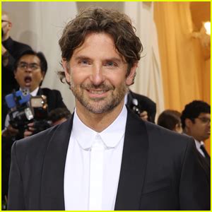 Bradley Cooper's Method: Revealing his Approach to the Art of Acting