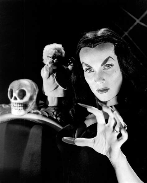 Creating the Vampira Character: From Television to the Silver Screen