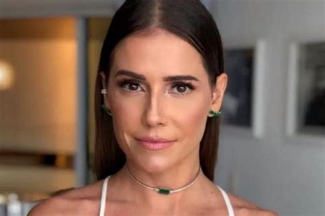 Deborah Secco: The Path to Fame