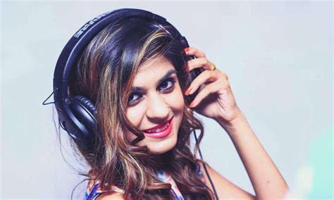 Dj Sonali Katyal Biography: Her Journey in Music and Entertainment