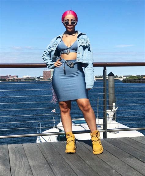 Doja Cat's Figure and Style