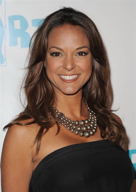 Early Life and Education: A Glimpse into Eva Larue's Formative Years
