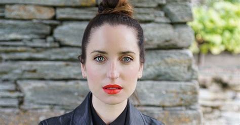 Evaluating Zoe Lister's Wealth: A Promising Star's Income