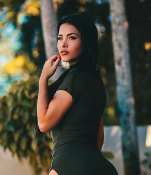 Exploring Claudia Alende's Personal Life