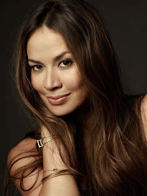 Exploring Moon Bloodgood's Physical Appearance