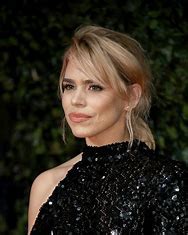 Exploring the Life Journey of Billie Piper: An Intriguing Narrative