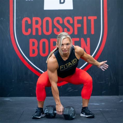 Figuring Out the Secrets Behind Pernilla Lundberg's Incredible Fitness Journey