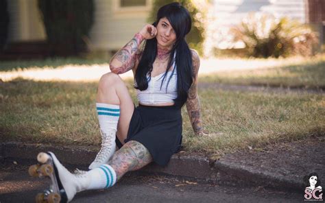 Georjah Suicide's Figure: The Definition of Beauty