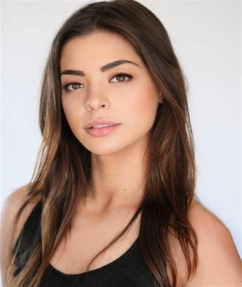 Gia Mantegna Biography