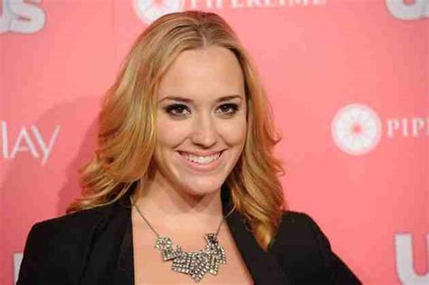 Height and Figure: Physical Characteristics of Andrea Bowen