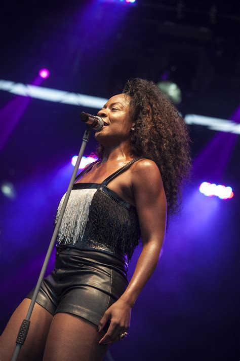 Jully Black: A Canadian R&B Phenomenon