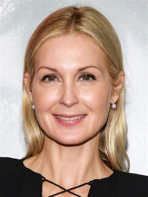 Kelly Rutherford's Iconic Roles and Achievements