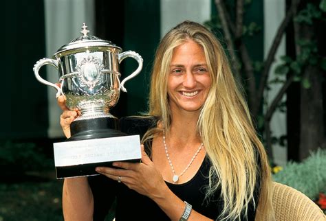 Mary Pierce: A Tennis Legend from Childhood to Stardom