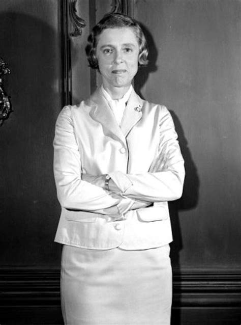Nancy Kulp's Impressive Stature: An Unexpected Distinctive Feature of a Radiant Personality