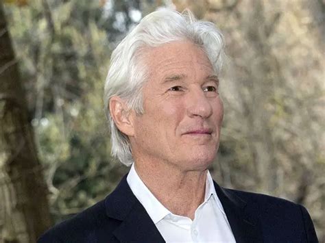 Richard Gere's Iconic Roles and Award-winning Performances