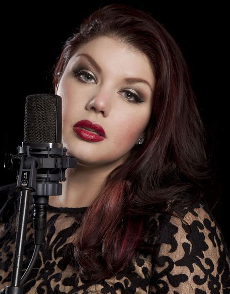 Rising to Stardom: Jane Monheit's Breakthrough in the Music Industry