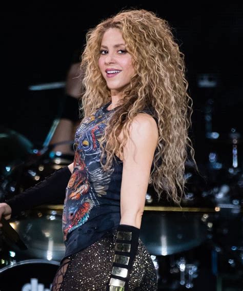 Shaping Pop Culture: The Impact of Shakira on Fashion and Beauty