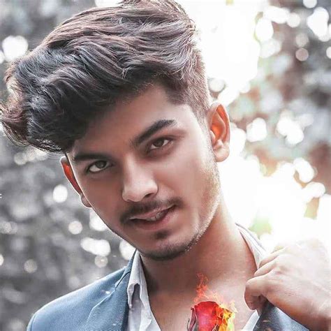 Shubham Thakur's Unique Style: What Makes Him Stand Out?