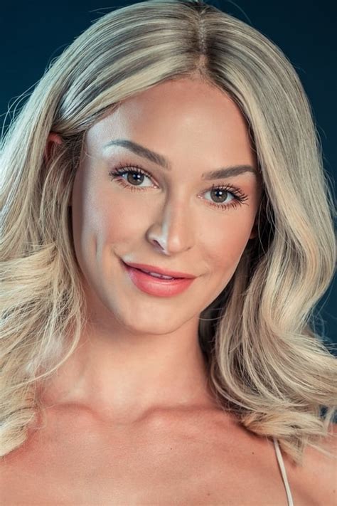 The Ascent of Emma Hix: A Prominent New Face in the Adult Entertainment Industry