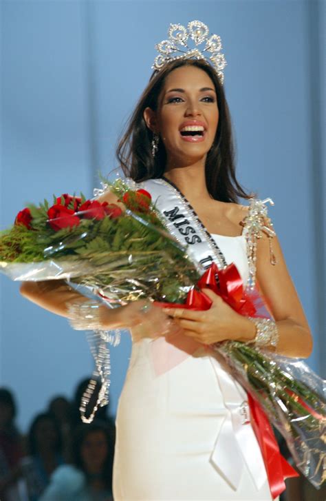 The Crowned Queen: Amelia Vega's Reign as Miss Universe