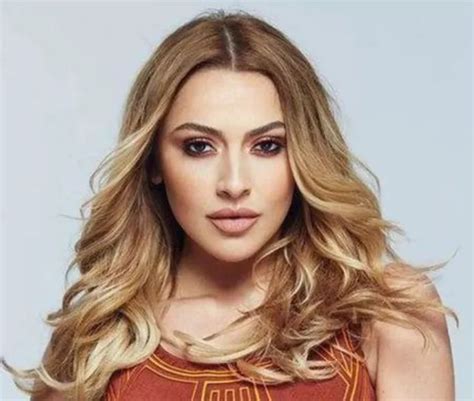 The Glorious Rise to Fame: Hadise Acakgoz's Path to Success