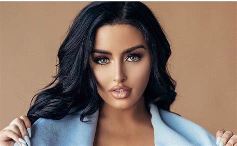 The Impact of Abigail Ratchford's Influence on Fashion and Beauty