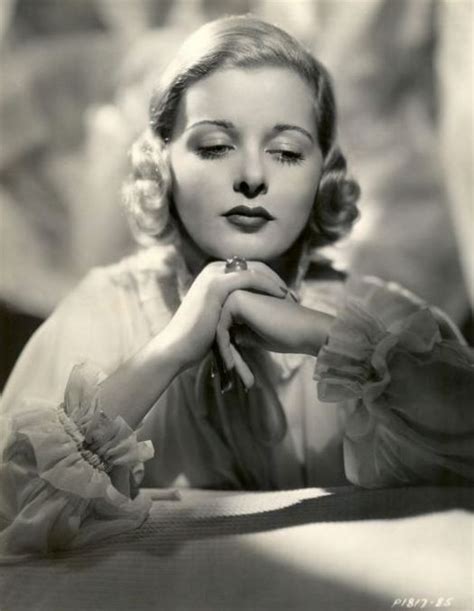 The Journey of Joan Bennett: From Child Star to Hollywood Icon