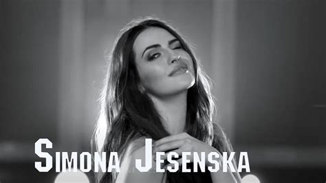 The Journey to Fame: Simona Jesenska's Career in the Entertainment Industry
