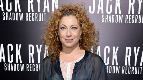 The Mysterious Charisma of Alex Kingston: Revealing Her Authentic Persona