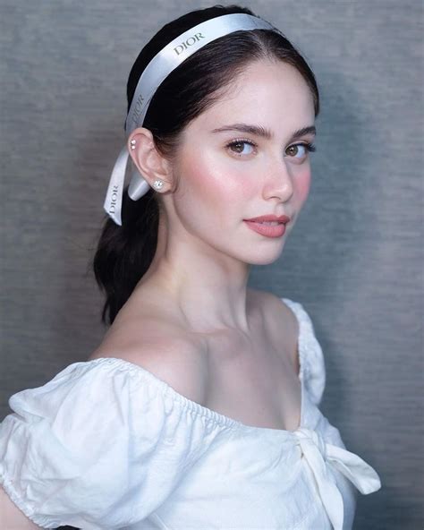 The Personal Life and Background of Lis Mendiola: Age, Height, and Figure
