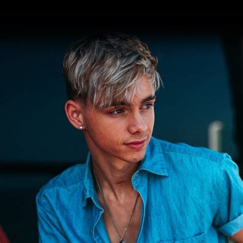 Uncovering the Journey to Stardom: Corbyn Besson's Path in the Music Industry