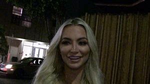 Unveiling Lindsey Pelas: An In-Depth Look into Her Personal Life and Relationships