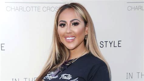 Unveiling Sophie Kasaei's Personal Life, Height, Figure, and Net Worth