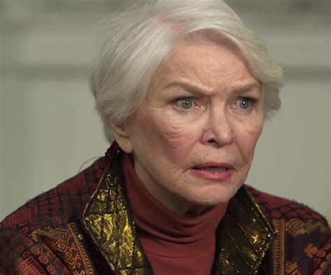 Unveiling the Personal Life and Early Years of Ellen Burstyn