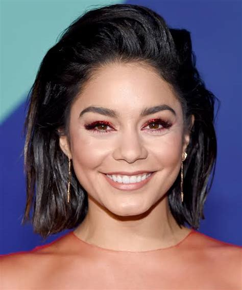 Vanessa Hudgens' Age and Personal Life