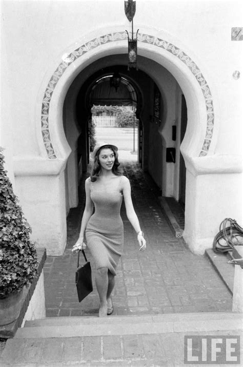 Vikki Dougan: A Life of Glamour in Hollywood