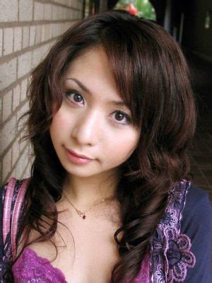Yuka Osawa - A Rising Star in the World of Entertainment